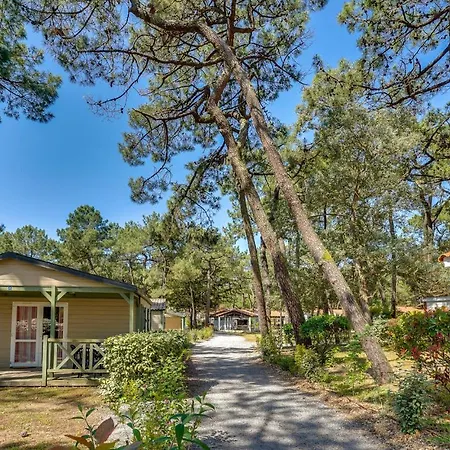 Сasa de vacaciones Stunning Home In La Faute-Sur-Mer